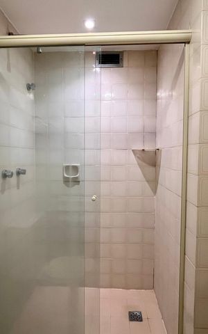 Apartamento para alugar com 84m², 2 quartos e 1 vagaBanheiro social 