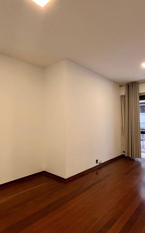 Apartamento para alugar com 84m², 2 quartos e 1 vagaSala 