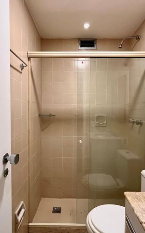 Apartamento para alugar com 84m², 2 quartos e 1 vagaBanheiro social 