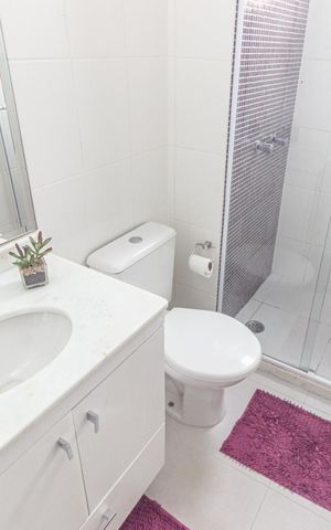 Apartamento à venda com 65m², 2 quartos e 1 vaga Apartamento à venda com 65m², 2 quartos e 1 vagaBanheiro