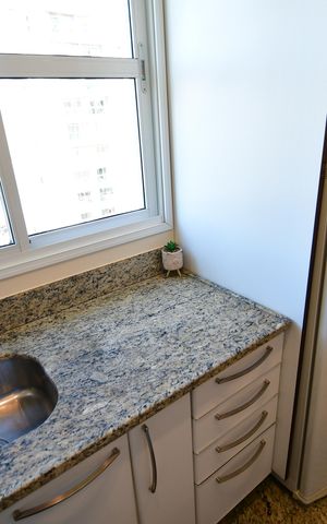 Apartamento à venda com 76m², 2 quartos e 2 vagasCozinha