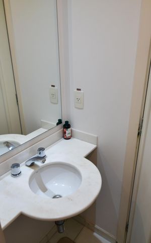 Apartamento à venda com 76m², 2 quartos e 2 vagasBanheiro Suíte