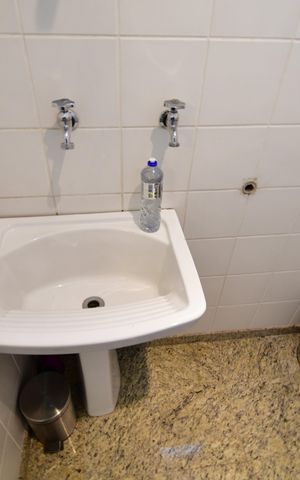 Apartamento à venda com 76m², 2 quartos e 2 vagasÁrea de Serviço