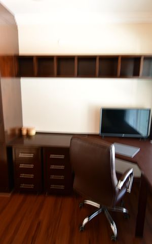 Apartamento à venda com 76m², 2 quartos e 2 vagasEscritório