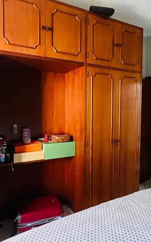 Casa à venda com 135m², 2 quartos e 2 vagas