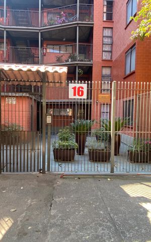 Apartamento à venda com 54m², 2 quartos e 1 vagaHall do andar