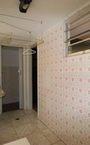 Apartamento à venda com 83m², 2 quartos e 1 vagaÁrea e banheiro de serviço 