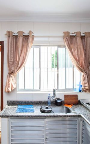 Casa para alugar com 207m², 4 quartos e 2 vagasCozinha