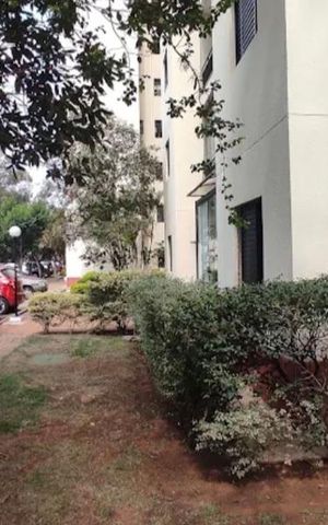 Apartamento à venda com 48m², 2 quartos e 1 vaga Apartamento à venda com 48m², 2 quartos e 1 vagaÁrea externa