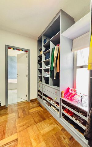 Casa de condomínio à venda com 480m², 4 quartos e 4 vagasCloset da suíte 3