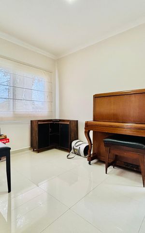 Casa de condomínio à venda com 480m², 4 quartos e 4 vagasHall de entrada