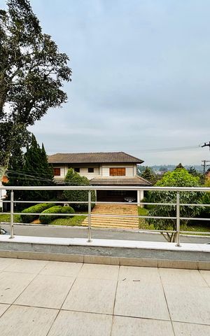 Casa de condomínio à venda com 480m², 4 quartos e 4 vagasSacada suíte 1