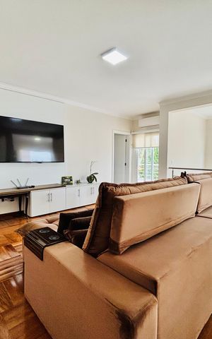 Casa de condomínio à venda com 480m², 4 quartos e 4 vagasSala 1