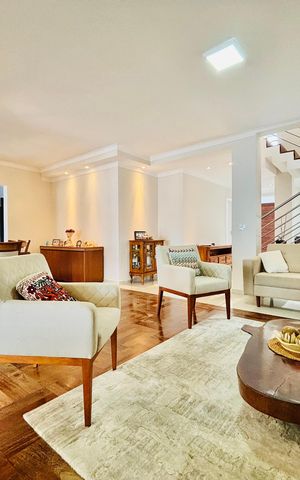 Casa de condomínio à venda com 480m², 4 quartos e 4 vagasSala 3