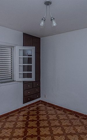Casa à venda com 180m², 3 quartos e 1 vaga Casa à venda com 180m², 3 quartos e 1 vagaquarto 2_1
