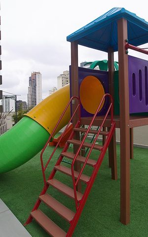 Apartamento para alugar com 33m², 1 quarto e sem vaga Apartamento para alugar com 33m², 1 quarto e sem vagaÁrea comum - Playground