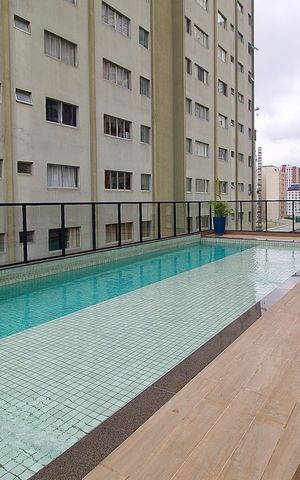 Apartamento para alugar com 33m², 1 quarto e sem vaga Apartamento para alugar com 33m², 1 quarto e sem vagaÁrea comum - Piscina