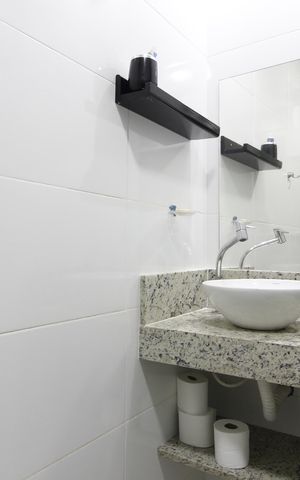 Casa para alugar com 65m², 2 quartos e 3 vagasBanheiro Social