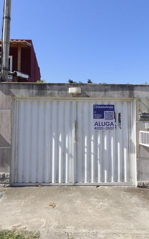 Casa para alugar com 65m², 2 quartos e 3 vagasFachada
