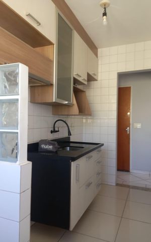 Apartamento à venda com 57m², 3 quartos e 2 vagas Apartamento à venda com 57m², 3 quartos e 2 vagasCozinha