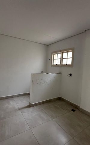 Casa à venda com 180m², 4 quartos e 2 vagas Casa à venda com 180m², 4 quartos e 2 vagasQuarto 2