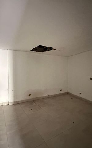 Casa à venda com 180m², 4 quartos e 2 vagas Casa à venda com 180m², 4 quartos e 2 vagasQuarto 3