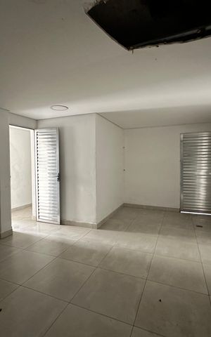 Casa à venda com 180m², 4 quartos e 2 vagas Casa à venda com 180m², 4 quartos e 2 vagasQuarto 3