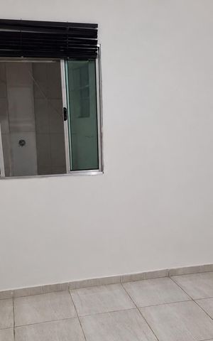 Casa para alugar com 40m², 1 quarto e sem vaga Casa para alugar com 40m², 1 quarto e sem vagaSala
