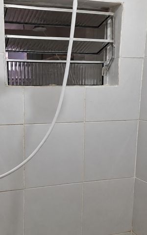 Casa para alugar com 40m², 1 quarto e sem vaga Casa para alugar com 40m², 1 quarto e sem vagaBanheiro