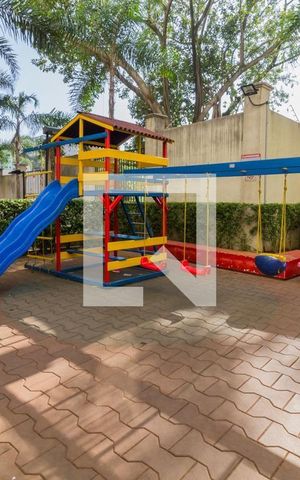 Apartamento à venda com 46m², 2 quartos e 1 vaga Apartamento à venda com 46m², 2 quartos e 1 vagaÁrea comum - Playground