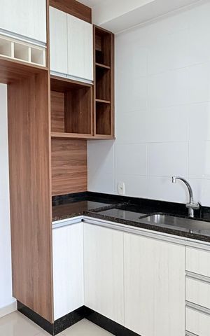 Apartamento para alugar com 70m², 2 quartos e 2 vagasCozinha 