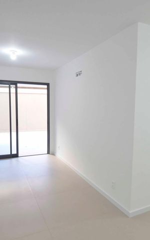 Apartamento à venda com 145m², 2 quartos e 1 vaga Apartamento à venda com 145m², 2 quartos e 1 vagaSala