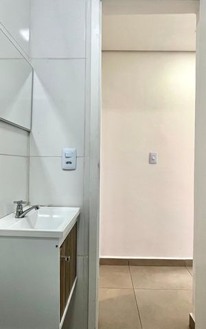 Apartamento para alugar com 50m², 2 quartos e sem vaga Apartamento para alugar com 50m², 2 quartos e sem vagaBanheiro