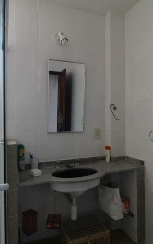 Casa à venda com 1210m², 8 quartos e 5 vagasCasa 3 - Banheiro Social