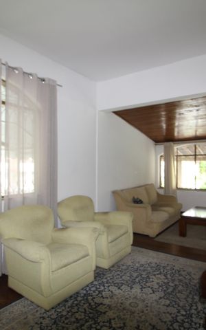 Casa à venda com 1210m², 8 quartos e 5 vagasCasa 1 - Sala