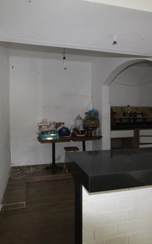 Casa à venda com 1210m², 8 quartos e 5 vagasCasa 2 - Cozinha