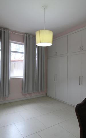 Casa à venda com 1210m², 8 quartos e 5 vagasCasa 1 - Quarto 3