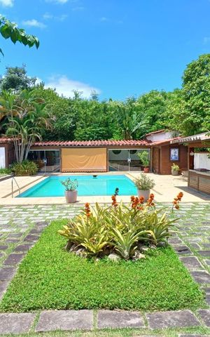Casa à venda com 1210m², 8 quartos e 5 vagas