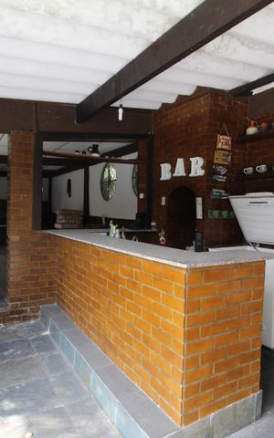 Casa à venda com 1210m², 8 quartos e 5 vagasSalão de Festas