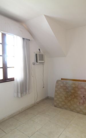 Casa à venda com 1210m², 8 quartos e 5 vagasCasa 3 - Quarto 1