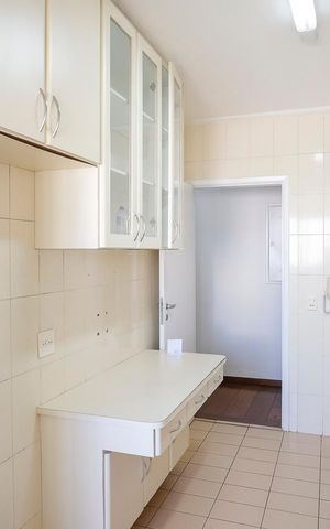 Apartamento à venda com 98m², 3 quartos e 2 vagasCozinha