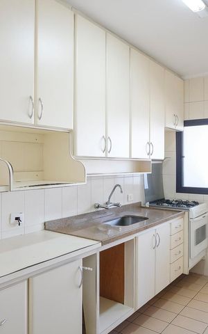 Apartamento à venda com 98m², 3 quartos e 2 vagasCozinha