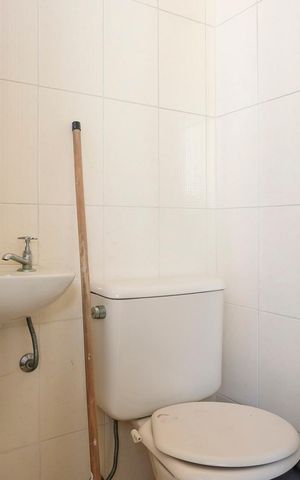 Apartamento à venda com 98m², 3 quartos e 2 vagasBanheiro de Serviço