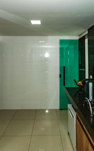 Casa à venda com 245m², 3 quartos e 2 vagasCozinha