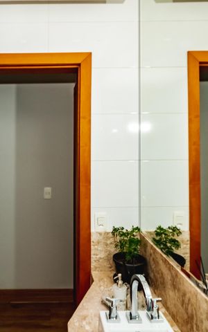 Casa à venda com 245m², 3 quartos e 2 vagasBanheiro Social