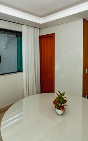 Casa à venda com 245m², 3 quartos e 2 vagasSala de Jantar