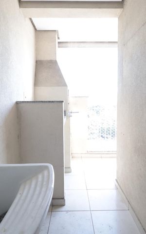 Apartamento para alugar com 68m², 3 quartos e 1 vagaÁrea de Serviço