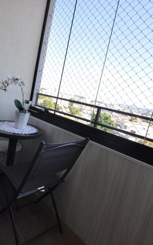 Apartamento à venda com 62m², 2 quartos e 2 vagasSacada da Sala