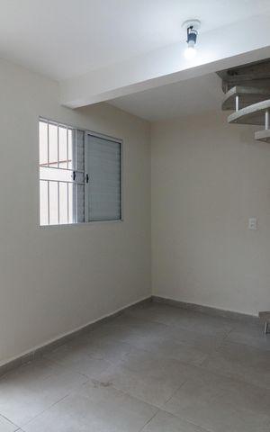 Casa para alugar com 160m², 3 quartos e 2 vagas Casa para alugar com 160m², 3 quartos e 2 vagasEdícula