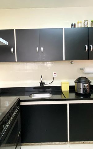 Apartamento à venda com 101m², 3 quartos e 2 vagas Apartamento à venda com 101m², 3 quartos e 2 vagasCozinha